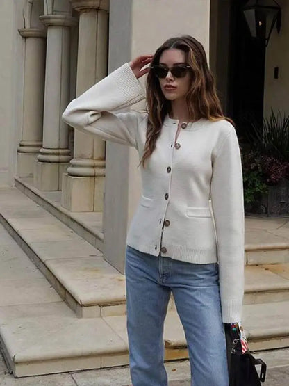 Classic Vintage & Enduringly Stylish Cardigan