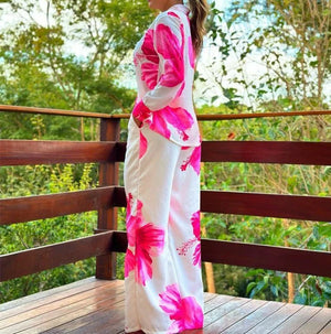 Gracefully Styled Garment for Any Occasion