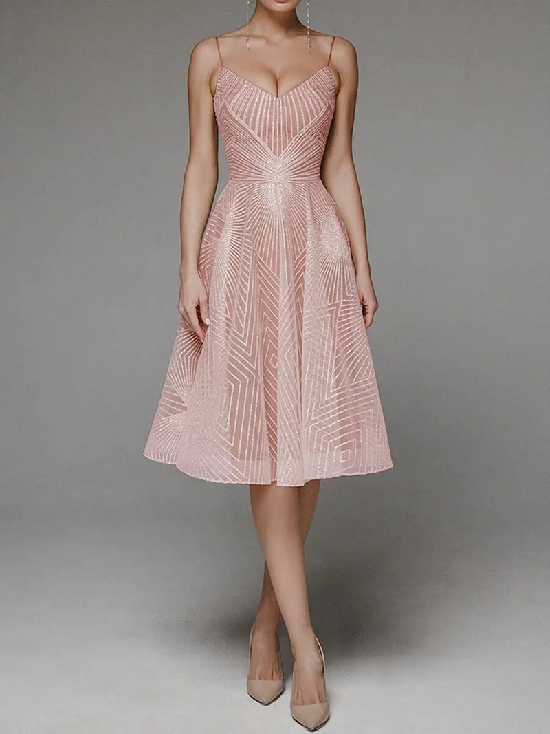 Beautifully Crafted Dress in a Classic Style