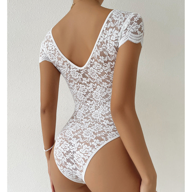 Well Tailored Garment with a Graceful Silhouette