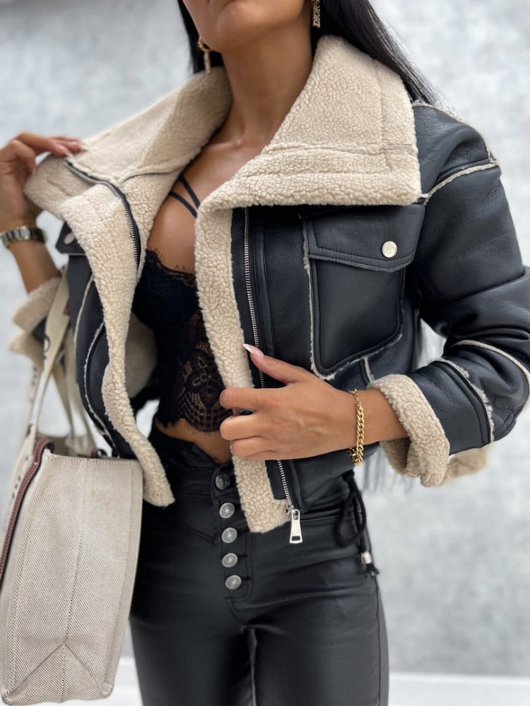 Beautifully Finished Jacket in a Timeless Design