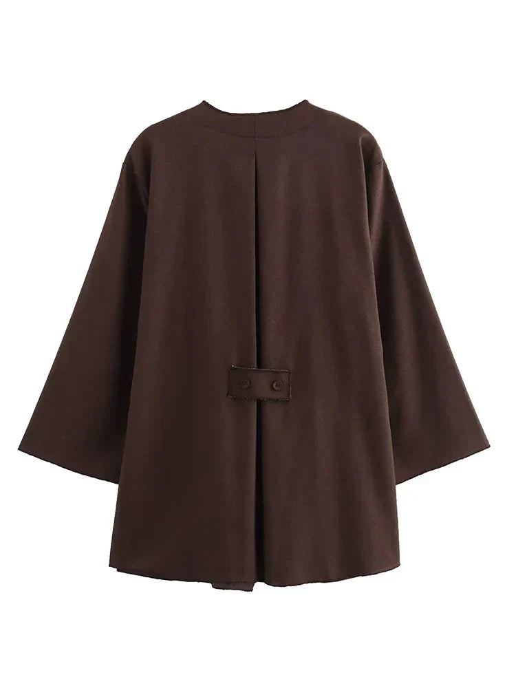 Gracefully Styled Garment for Any Occasion