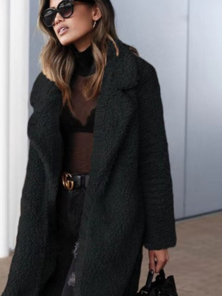 Sophisticated Coat with a Clean Classic Look