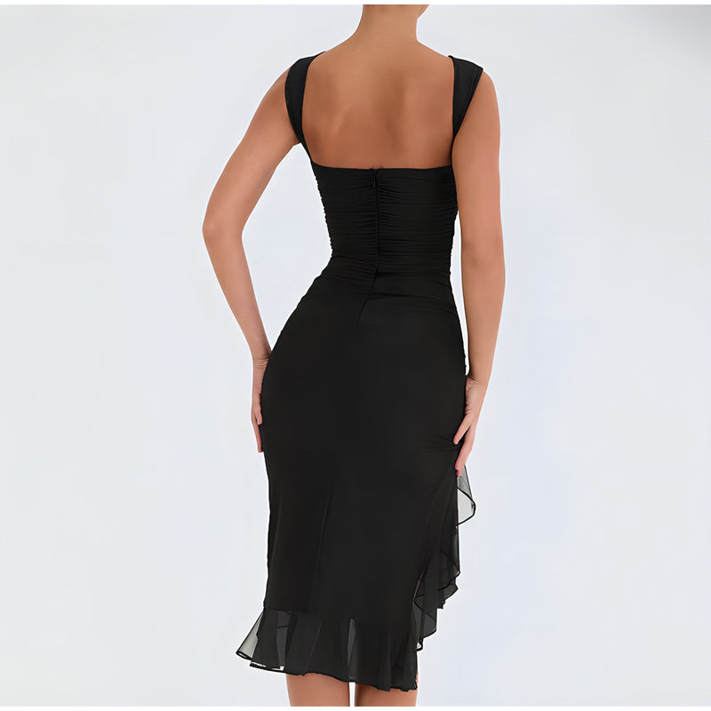 Gracefully Styled Dress for Any Occasion