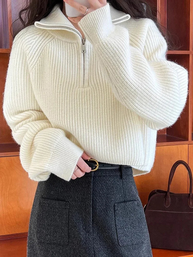 Well Tailored Sweater with a Graceful Silhouette