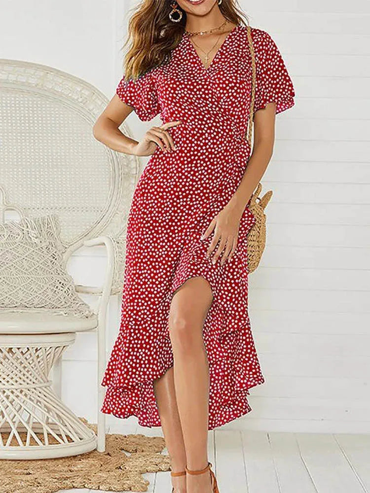 Gracefully Styled Dress for Any Occasion
