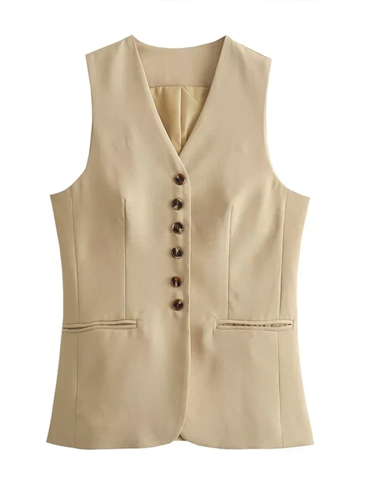 Gracefully Styled Garment for Any Occasion