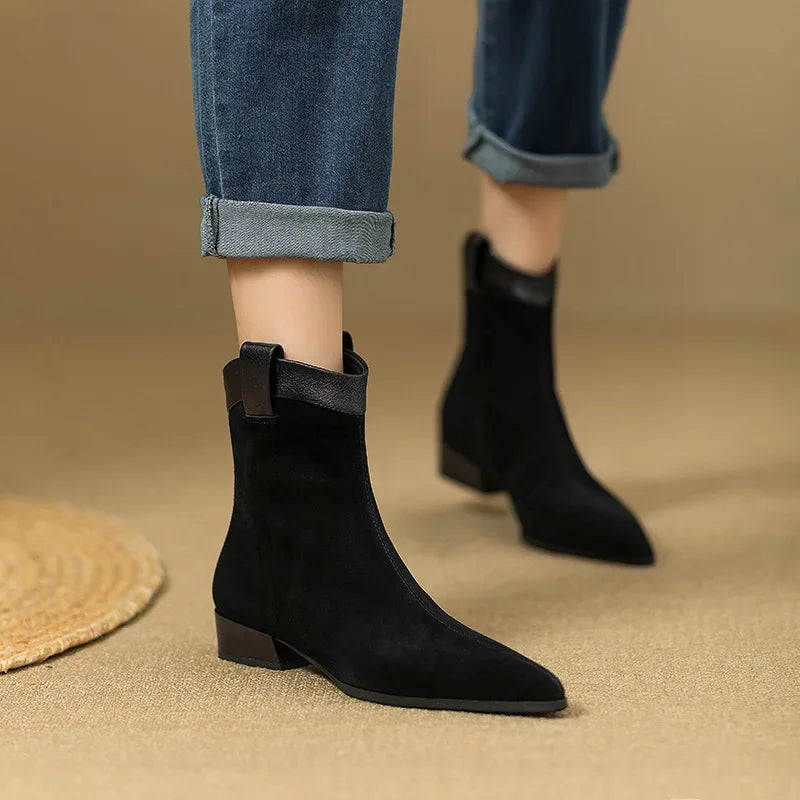 Graceful Orthopedic Boots for Modern Look