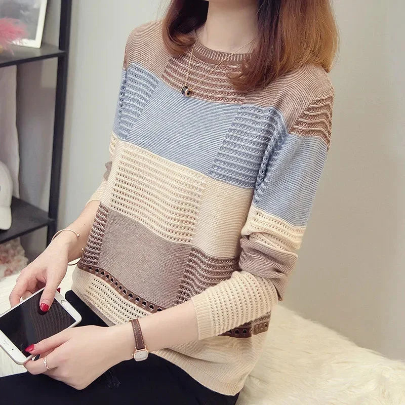 Well Tailored Sweater with a Graceful Silhouette