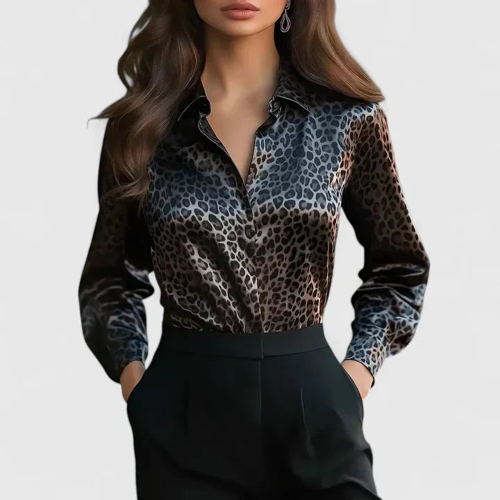 Classic Vintage & Enduringly Stylish Blouse