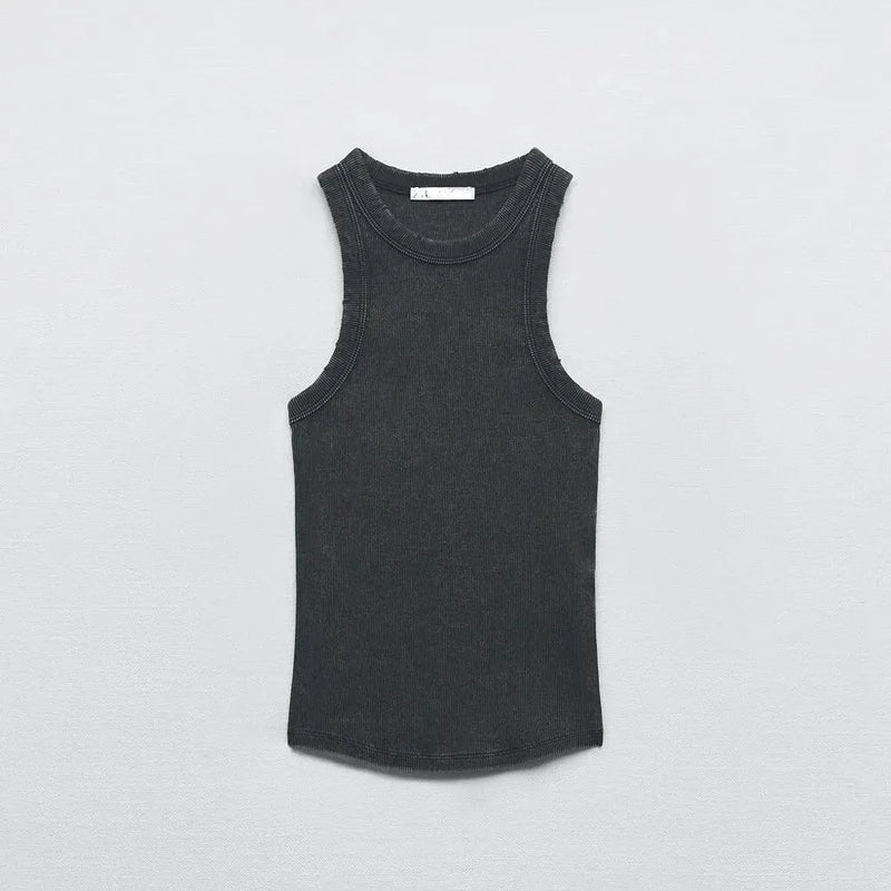Classic Vintage Top with a Flattering Fit