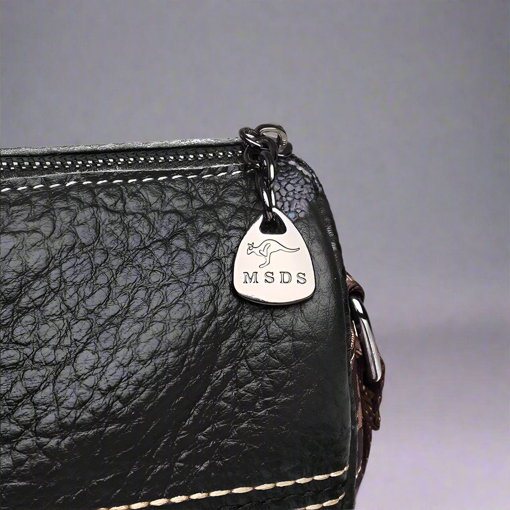 Well Tailored Bag with a Graceful Silhouette