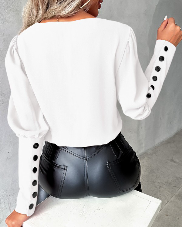 Classic Vintage & Enduringly Stylish Blouse