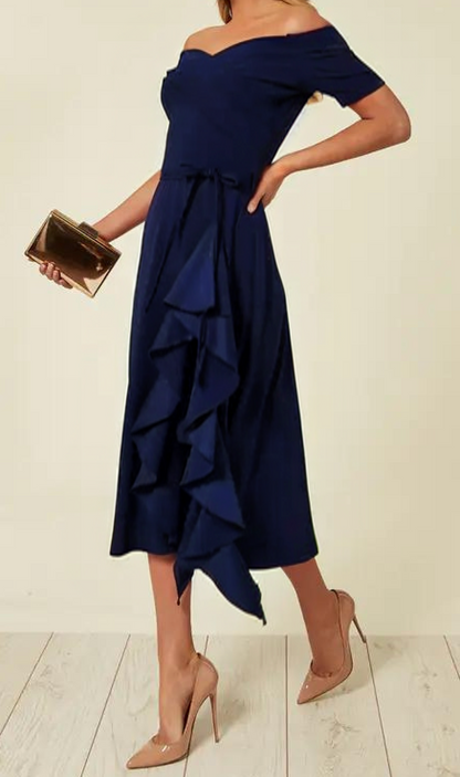Polished Dress with an Effortless Classic Look