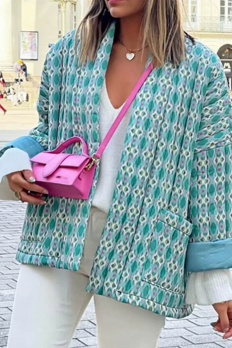 Polished Jacket with an Effortless Classic Look
