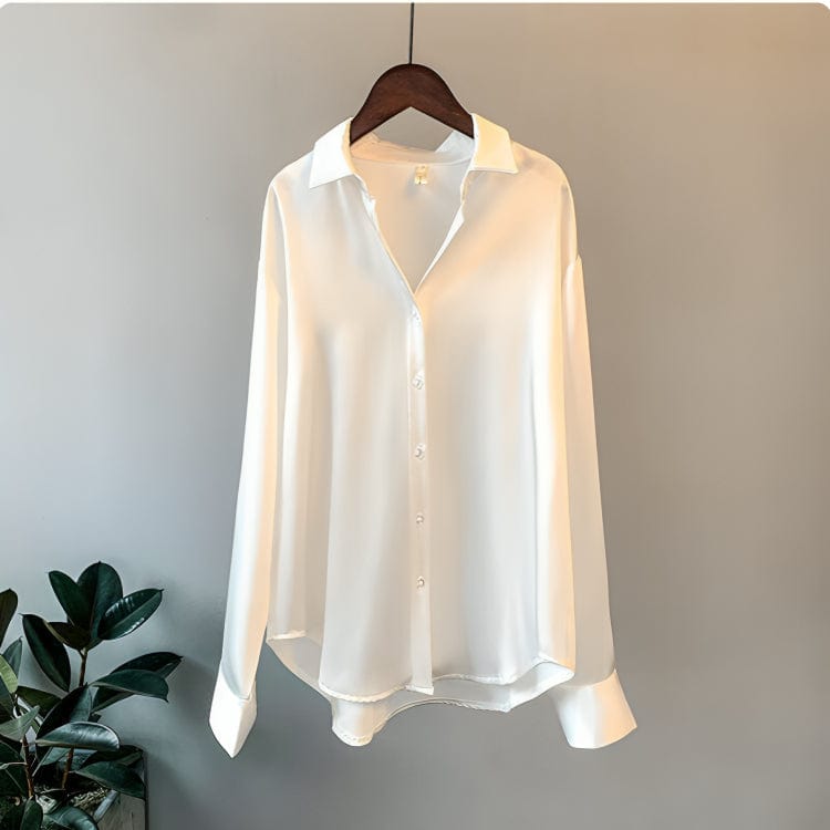 Polished Blouse with an Effortless Classic Look