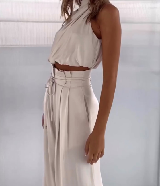 Classic Vintage Garment with a Flattering Fit