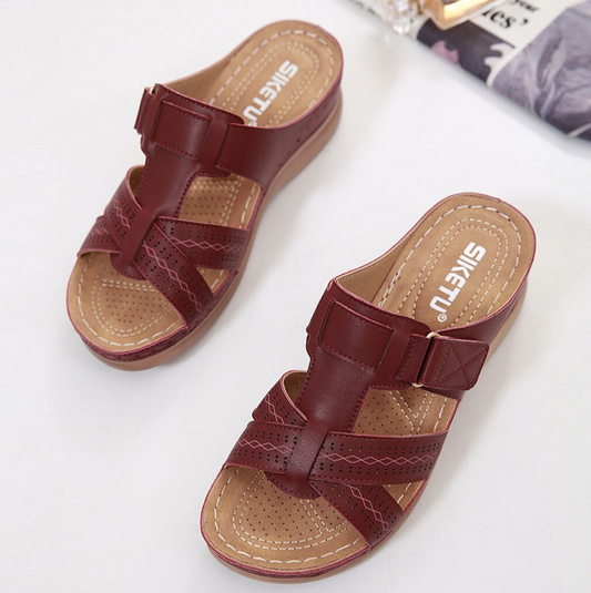 Chic Orthopedic Sandals with Unique Design