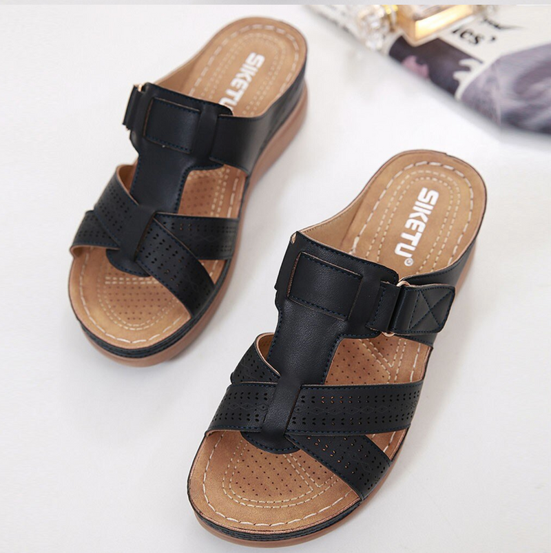 Chic Orthopedic Sandals with Unique Design