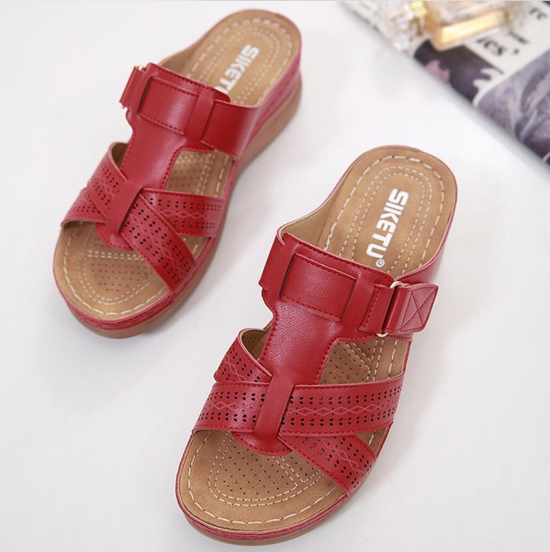 Chic Orthopedic Sandals with Unique Design