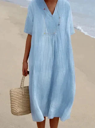 Sophisticated Dress with a Clean Classic Look