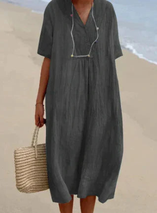 Sophisticated Dress with a Clean Classic Look