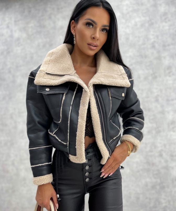 Sophisticated Jacket with a Clean Classic Look