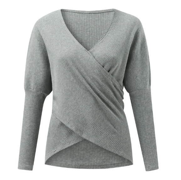 Classic Vintage Sweater with a Flattering Fit