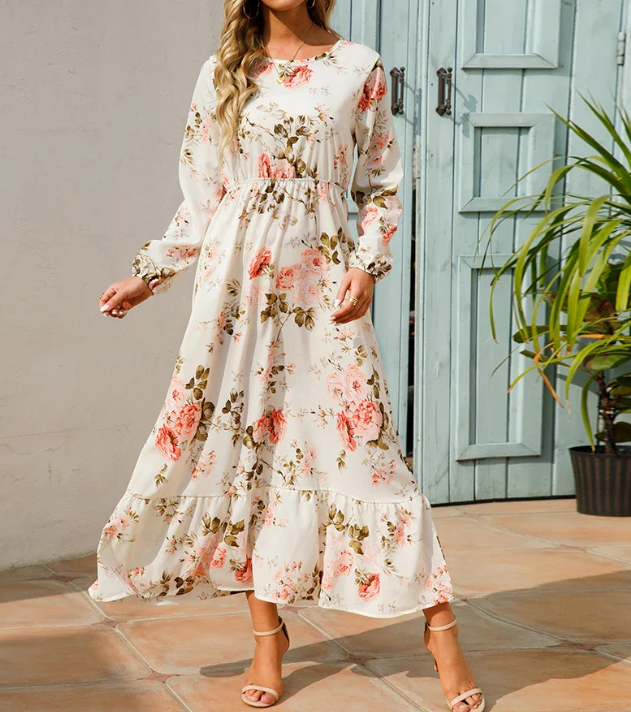 Well Tailored Dress with a Graceful Silhouette