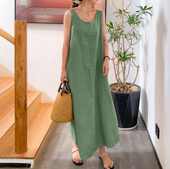 Polished Dress with an Effortless Classic Look