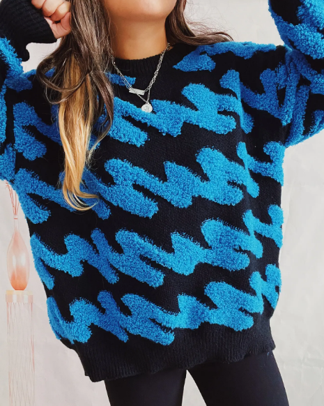Beautifully Finished Sweater in a Timeless Design