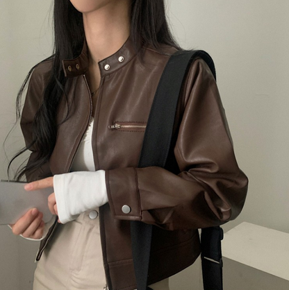 Beautifully Finished Coat in a Timeless Design