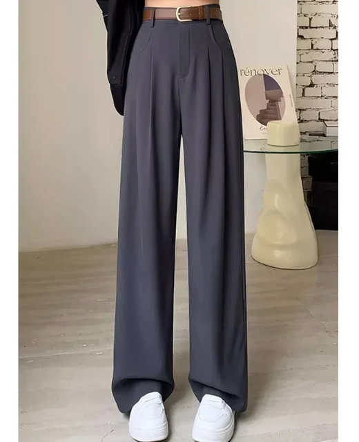 Effortlessly Elegant Pants with a Timeless Design