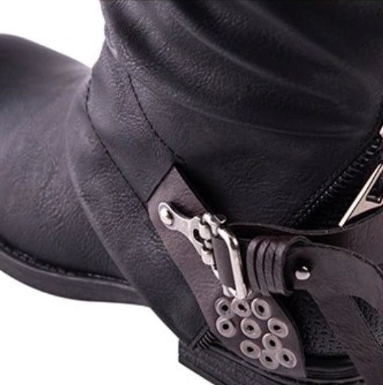 Graceful Orthopedic Boots for Modern Look