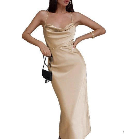 Effortlessly Elegant Dress with a Timeless Design
