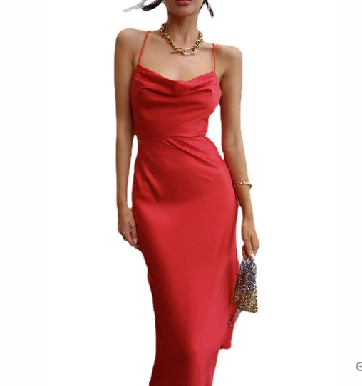 Effortlessly Elegant Dress with a Timeless Design