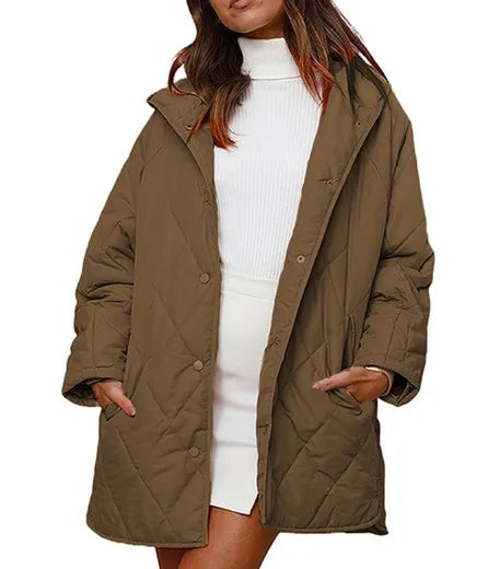 Well Tailored Coat with a Graceful Silhouette