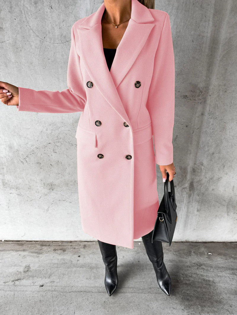 Effortlessly Elegant Coat with a Timeless Design