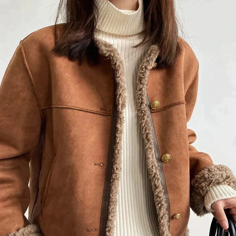 Gracefully Styled Jacket for Any Occasion