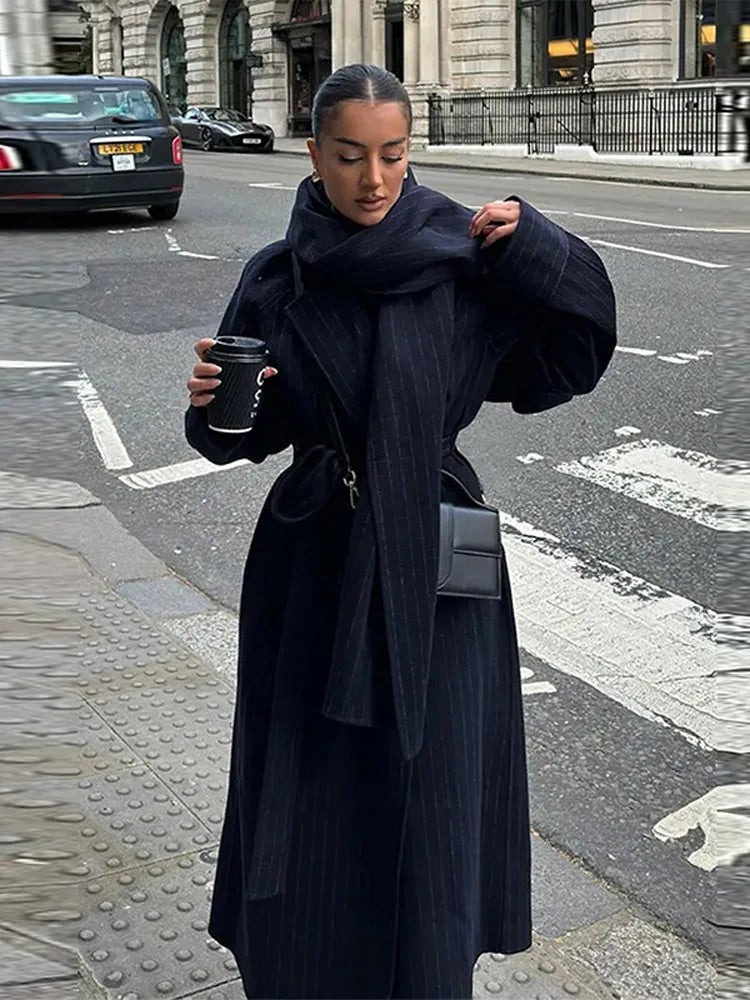 Classic Vintage & Enduringly Stylish Coat