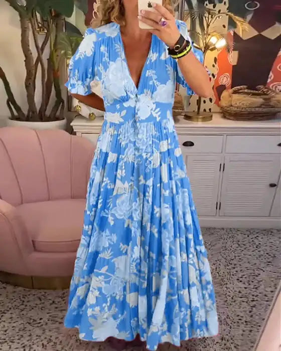Effortlessly Elegant Dress with a Timeless Design