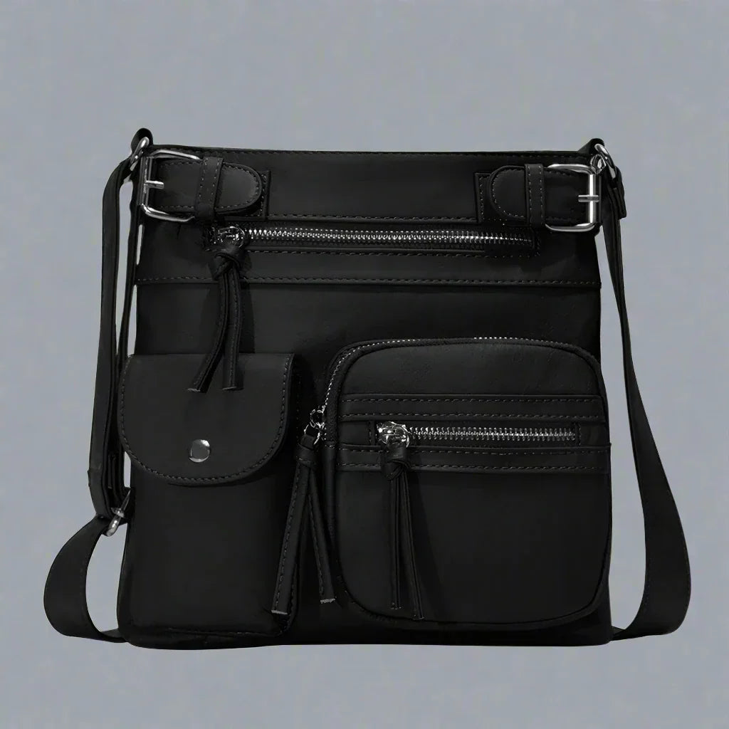 Gracefully Styled Bag for Any Occasion