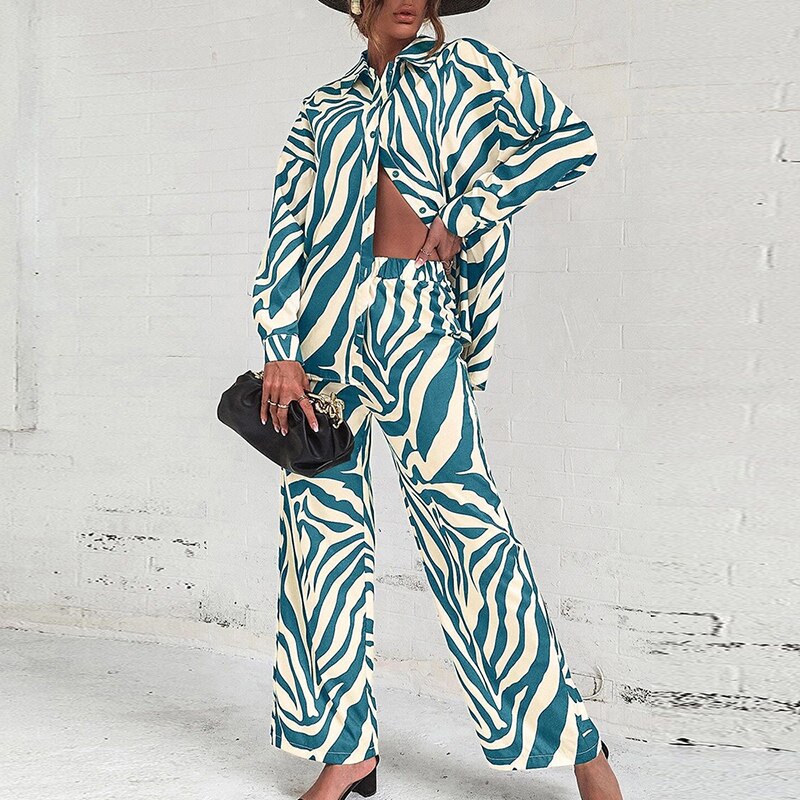 Polished Blouse with an Effortless Classic Look