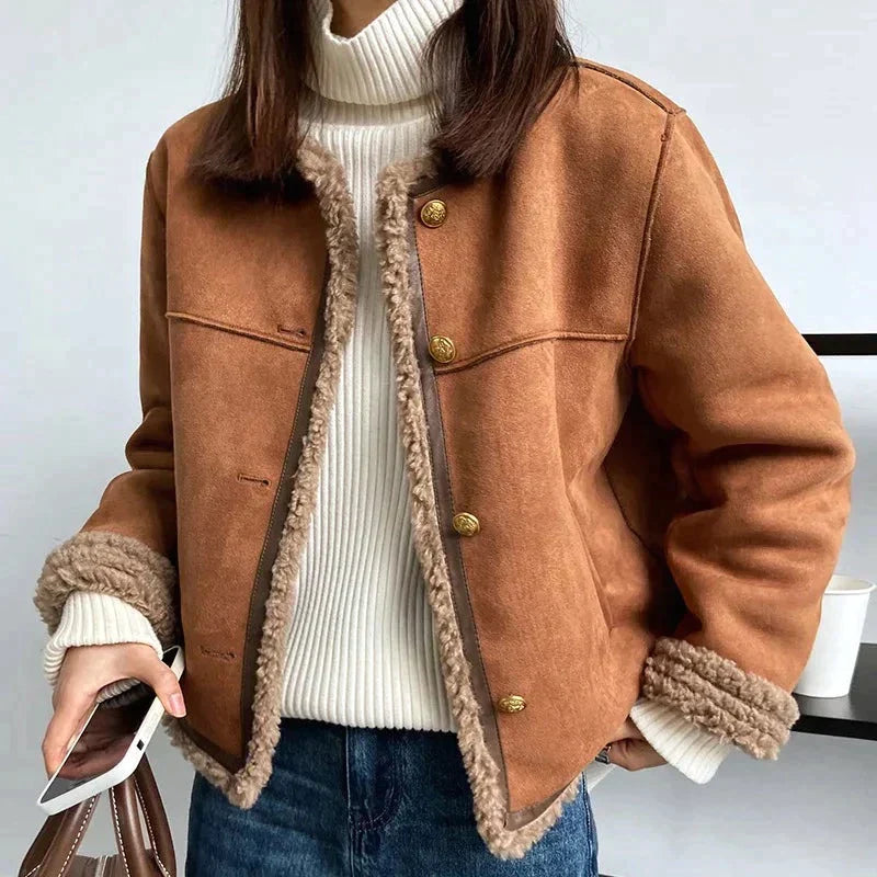 Gracefully Styled Jacket for Any Occasion