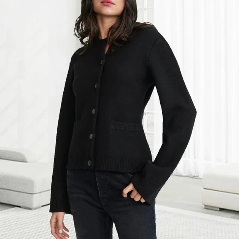 Classic Vintage & Enduringly Stylish Cardigan