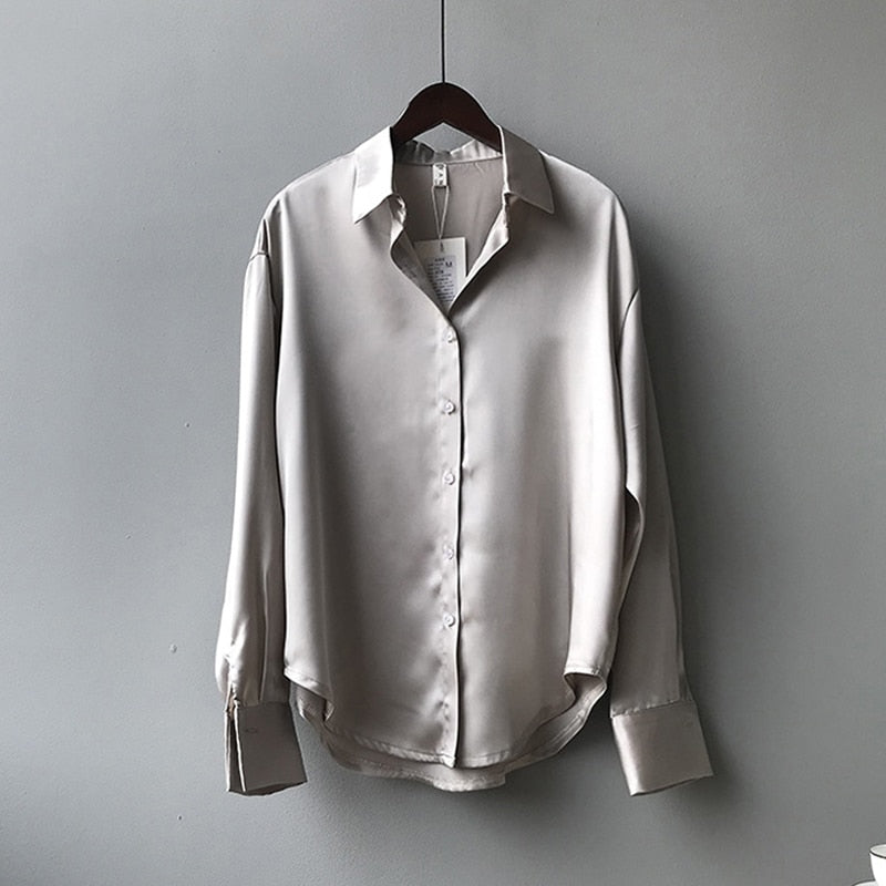 A Vintage Style Blouse with Delicate Timeless Details