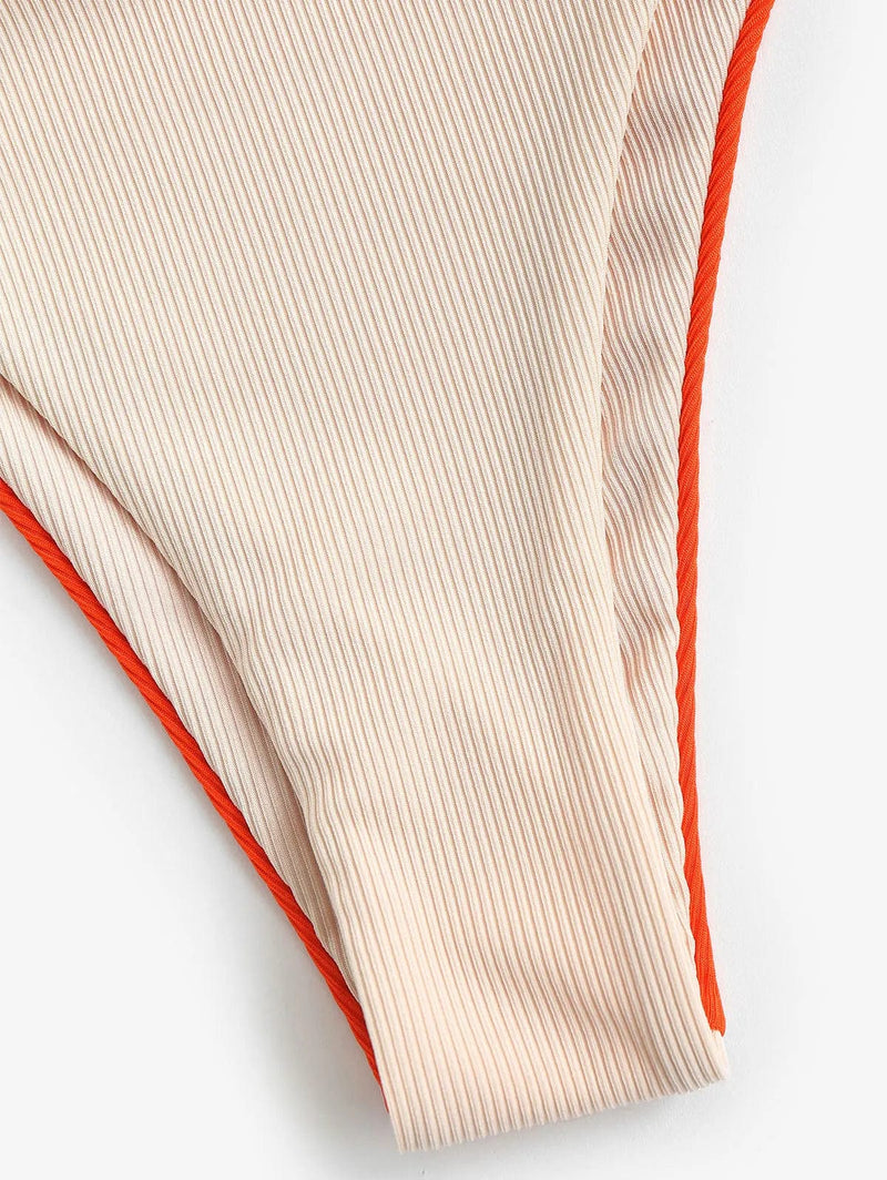 Polished Garment with an Effortless Classic Look