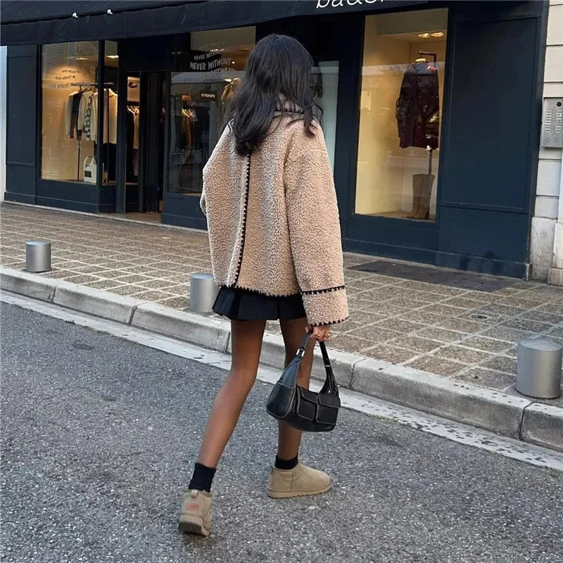 Polished Jacket with an Effortless Classic Look