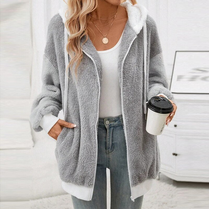 Elegantly Styled Jacket for Everyday Wear