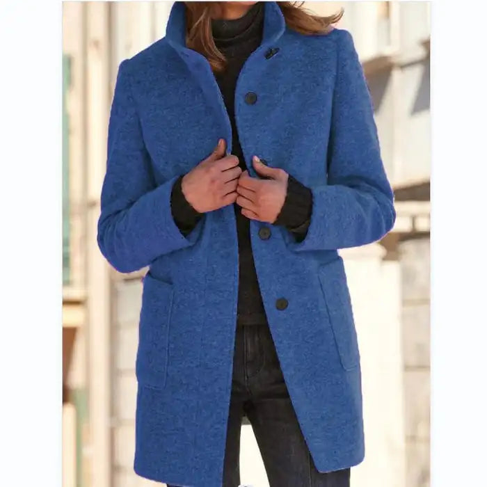Beautifully Finished Coat in a Timeless Design